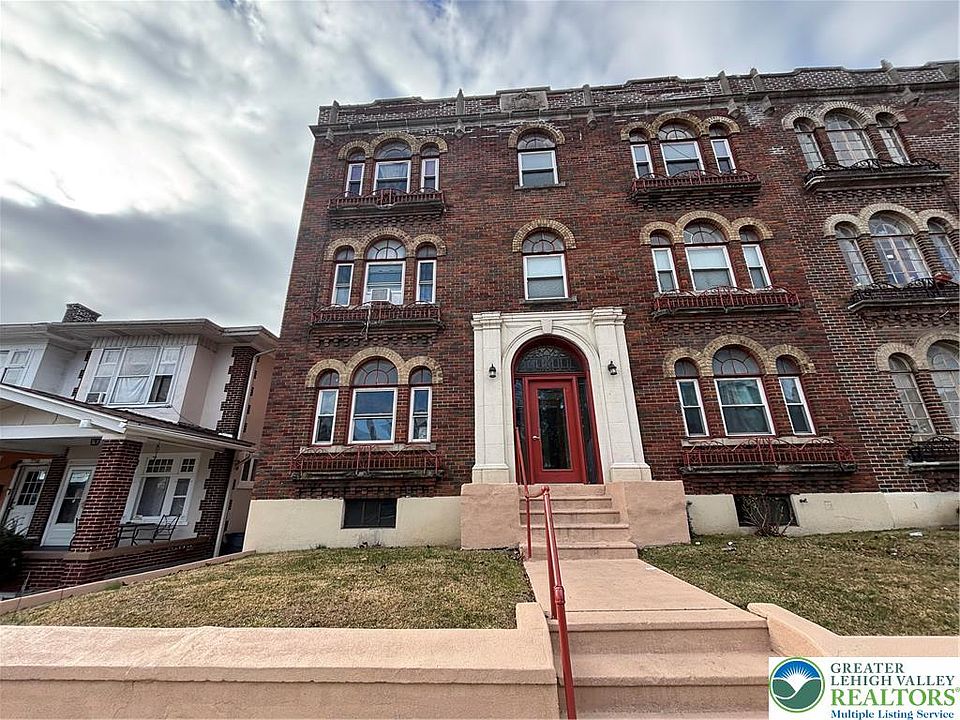 1st image of 222 S 15th St