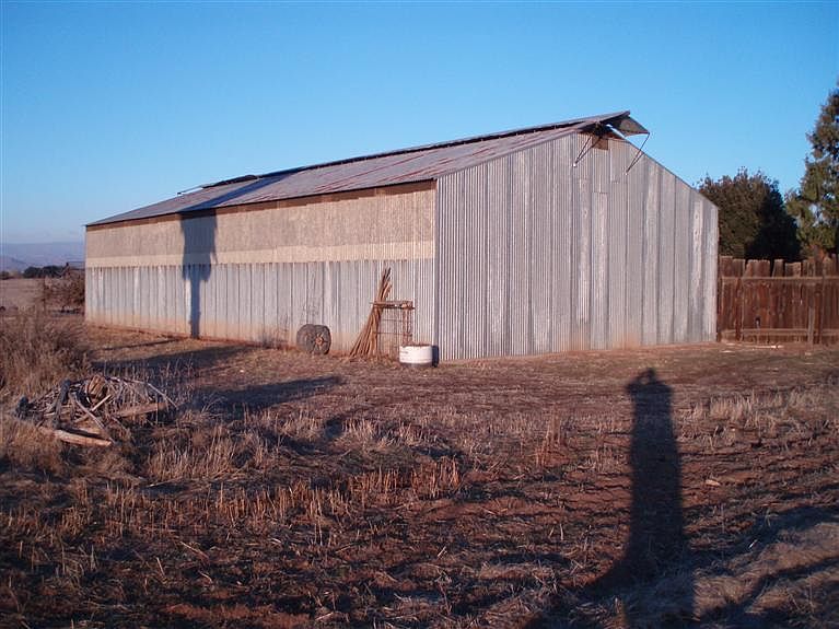 2nd image of 13900 E Ashlan Ave