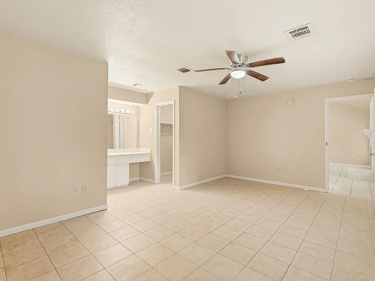 823 Red Rock Canyon Dr — Photo 19