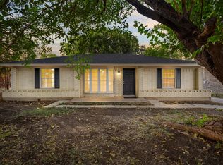 509 E Williamsburg Mnr, Arlington, TX 76014