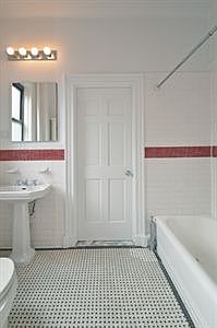 3rd image of 125 E 17th St APT 52