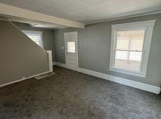 2132 6th St SW, Akron, OH 44314