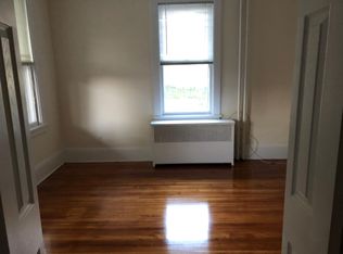 17 Merritt Ave, White Plains, NY 10606