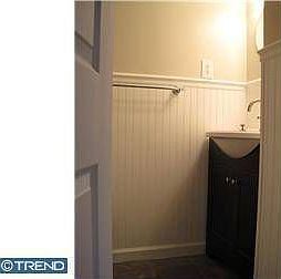 5th image of 727 Annin St