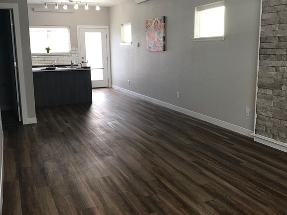 5th image of 417 E Fremont St APT 7