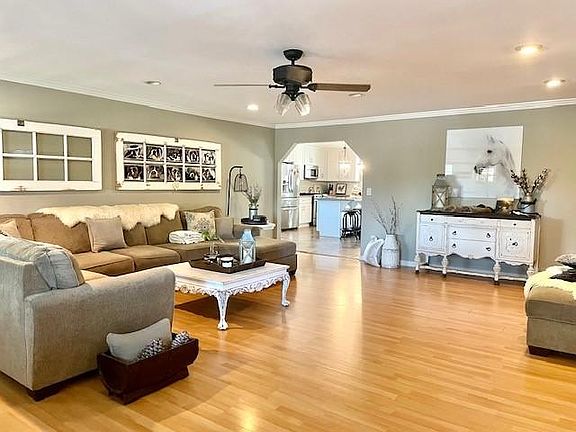2nd image of 7211 Santa Juanita Ave
