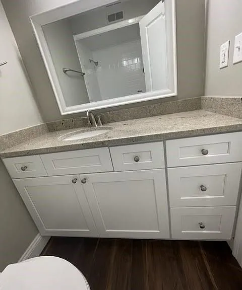 879 Bernon St #221 — Photo 10