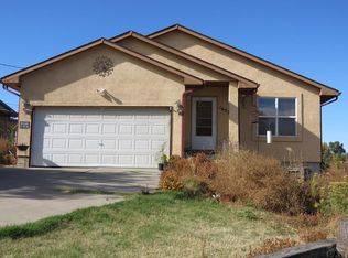 1637 Aragon Way, Pueblo, CO 81001