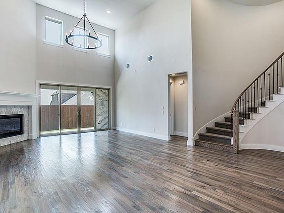 4th image of 10436 Wintergreen Dr
