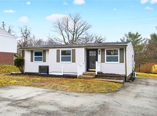 1923 Ivanhoe Dr, North Huntingdon, PA