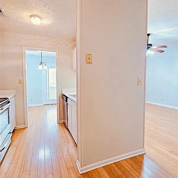 259 Waterdown Dr #11 — Photo 13