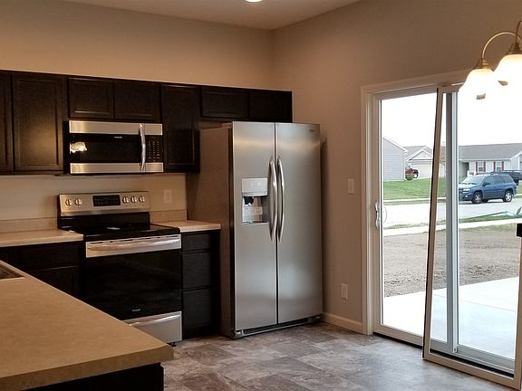 5th image of 120 S Rickover Cir Lot 214