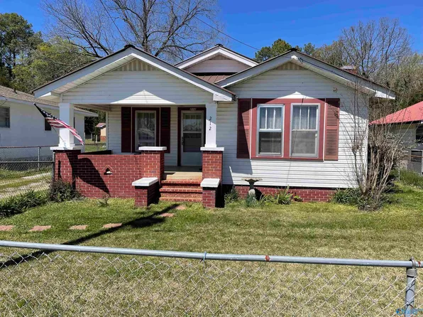 212 Harvard Ave N, Gadsden, AL 35901