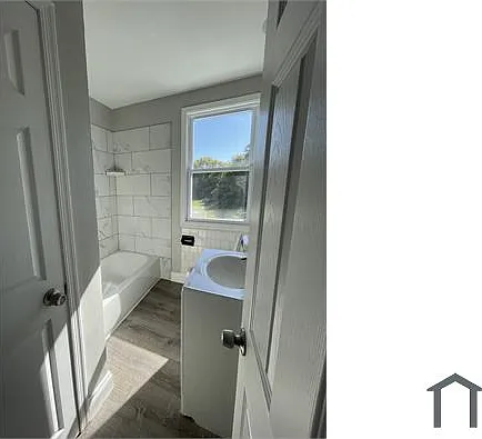 52 Benkert Ave — Photo 12