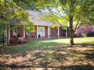 3855 Deer Run Ct, Boonville, IN 47601