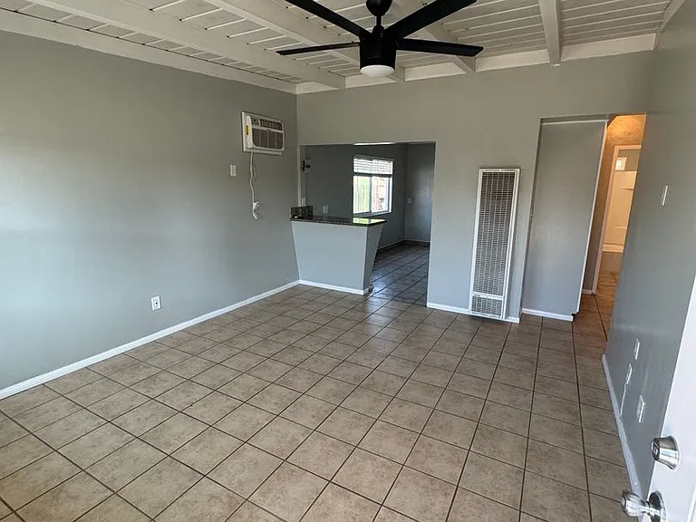 2226-28 Alton Pl — Photo 5