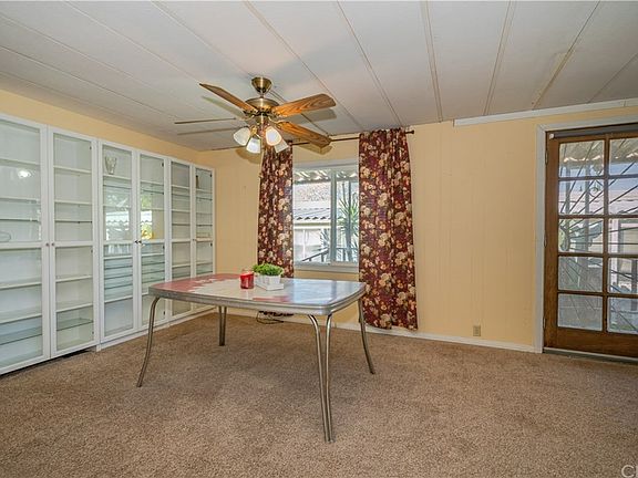 2nd image of 14828 Vinehill St