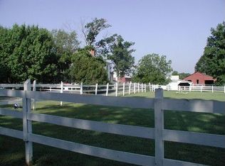 1749 Cherry Hill Church Rd, Buffalo Junction, VA 24529