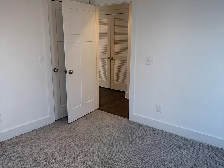1633 54th Ave N #5 — Photo 28