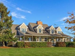 40 Westlook Ln, Westport, MA 02790