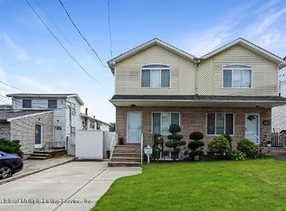 60 Evelyn Pl, Staten Island, NY