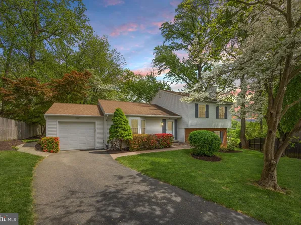 7615 Virginia Ln, Falls Church, VA 22043