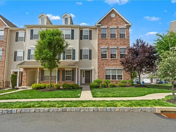 3067 Davenport Way, Pennsburg, PA 18073