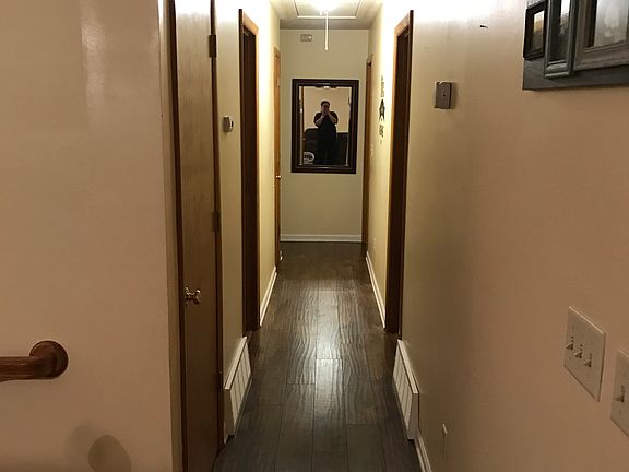 5th image of 1505 Westbrook Dr