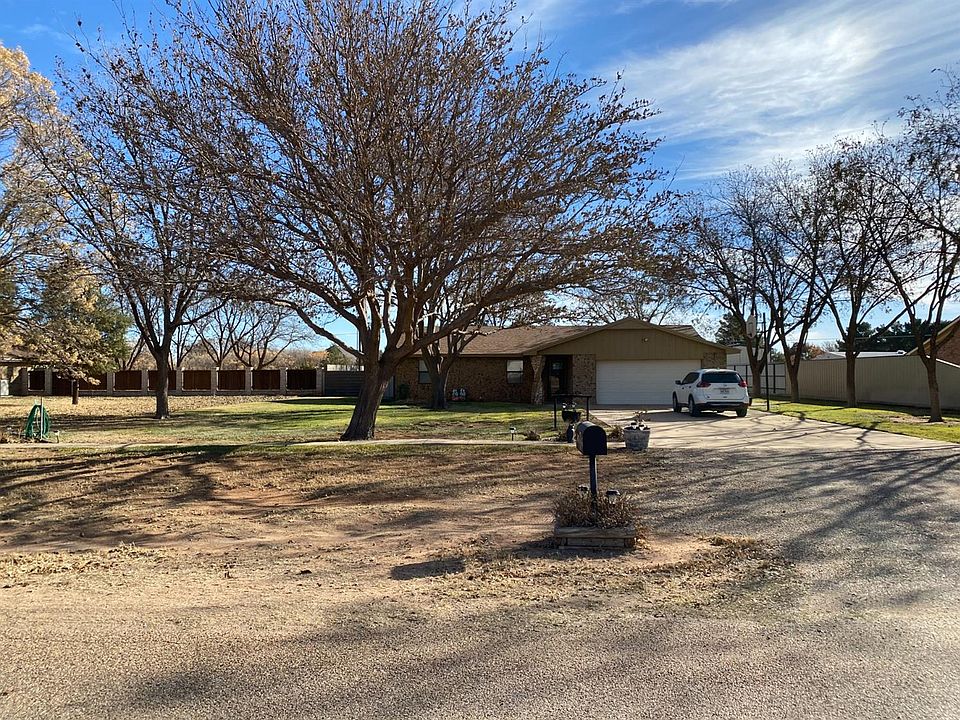 1st image of 2931 Mockingbird Ln