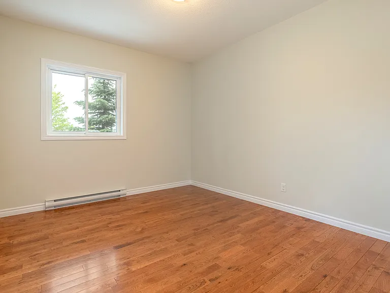 560 Notre Dame Ave W #570-305 — Photo 15