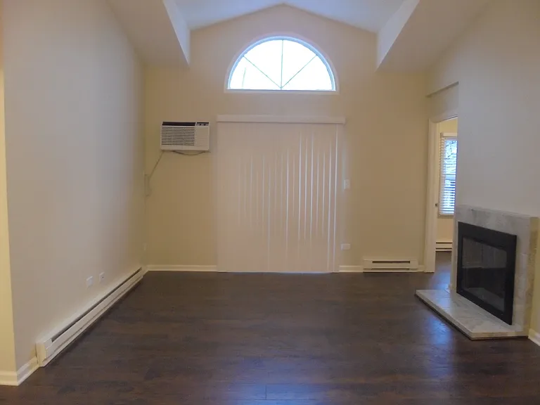 1334 Cunat Ct #2B — Photo 18
