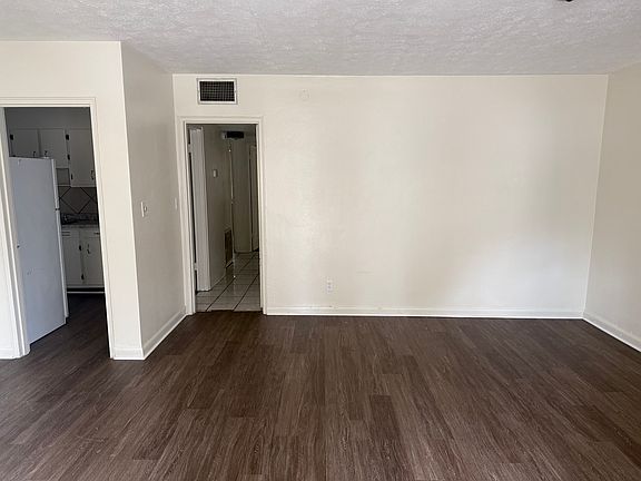 2nd image of 234 W 43rd St