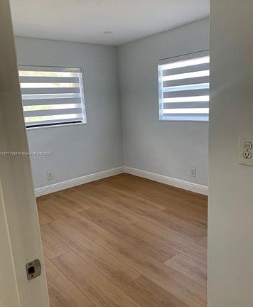 4th image of 2733 SW 46th Ct #2733