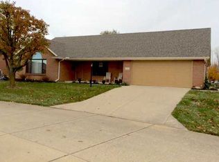 5572 Fox Ridge Dr E #5572, Springfield, OH 45503