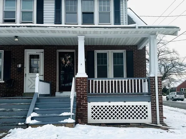 250 W Hamlin Ave, Telford, PA 18969