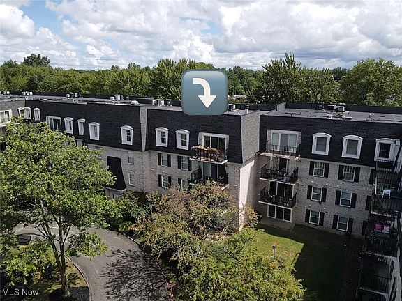 4th image of 1931 King James Pkwy APT 422