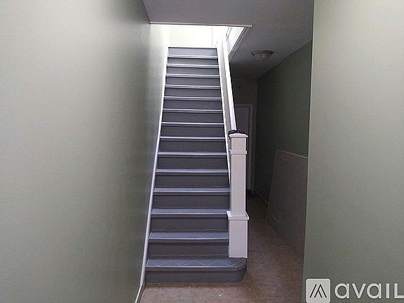 2nd Floor Staircase