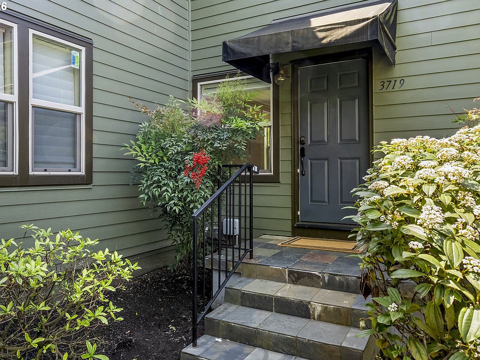 1st image of 3719 SE 42nd Ave