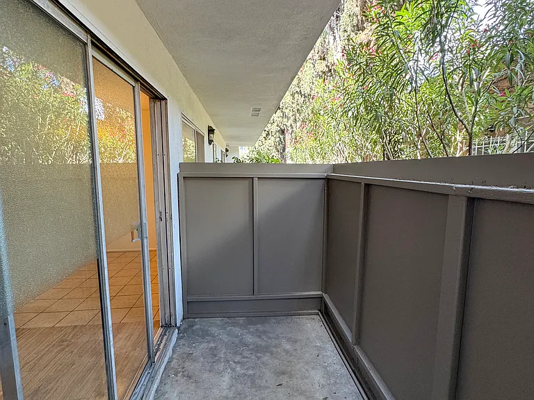 808 N Hayworth Ave #3 — Photo 9