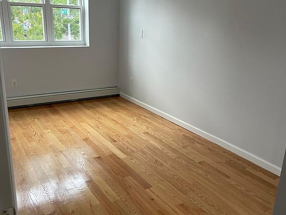 3rd image of 61-11 165th St #2F