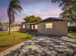 9040 Lunar Ln, Port Richey, FL 34668