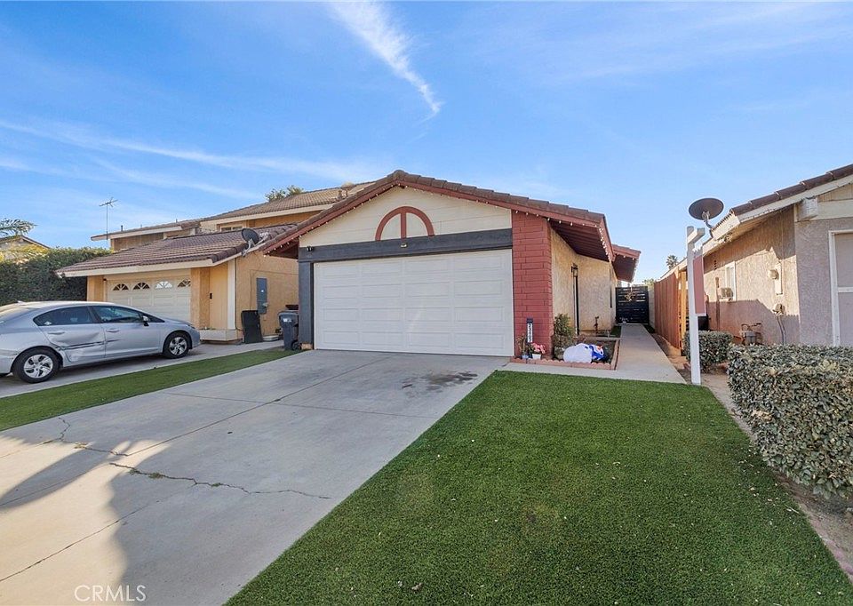 1st image of 23407 Rolanda Dr