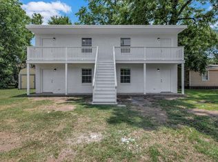 2012 Pearl St #D & C-B, Nacogdoches, TX 75965