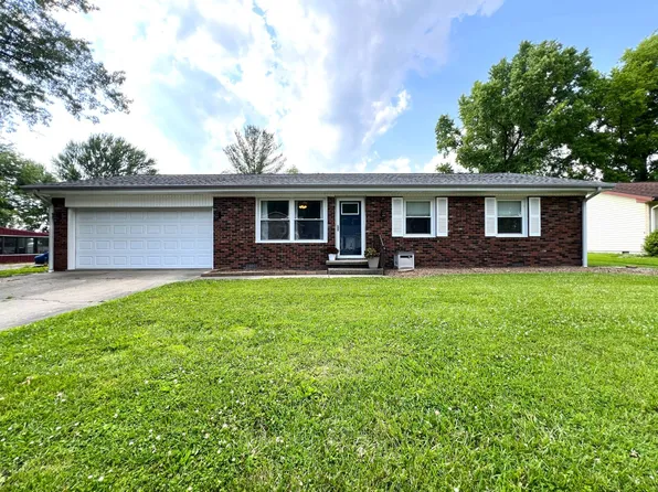 408 Vance Dr, Olney, IL 62450