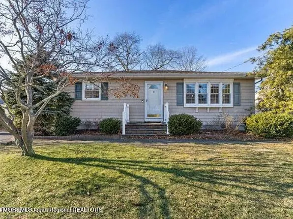 12 Buena Vista Drive, Brick, NJ 08723