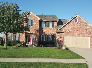 15526 Windsor Dr, Omaha, NE 68154