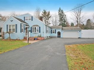 26 Oxford Rd, New Hartford, NY 13413