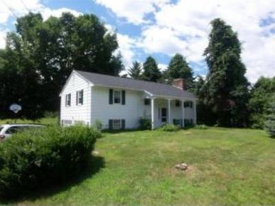1146 N Main St, Laconia, NH, 03246