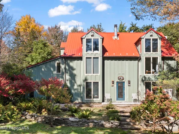 2339 State Route 82, Ancram, NY 12502