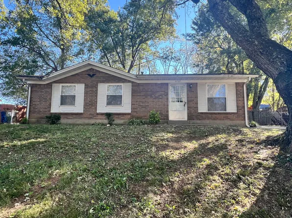 7727 Rochelle Rd, Louisville, KY 40228